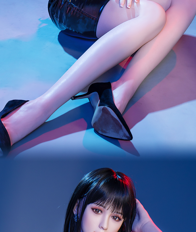 12-Realistic Doll.jpg